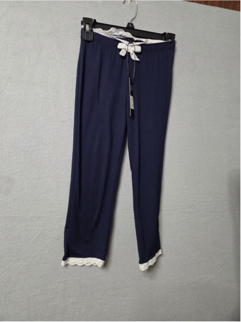 Women's Fashion Nova Navy Lace Trim Capri Leggings Size XS
